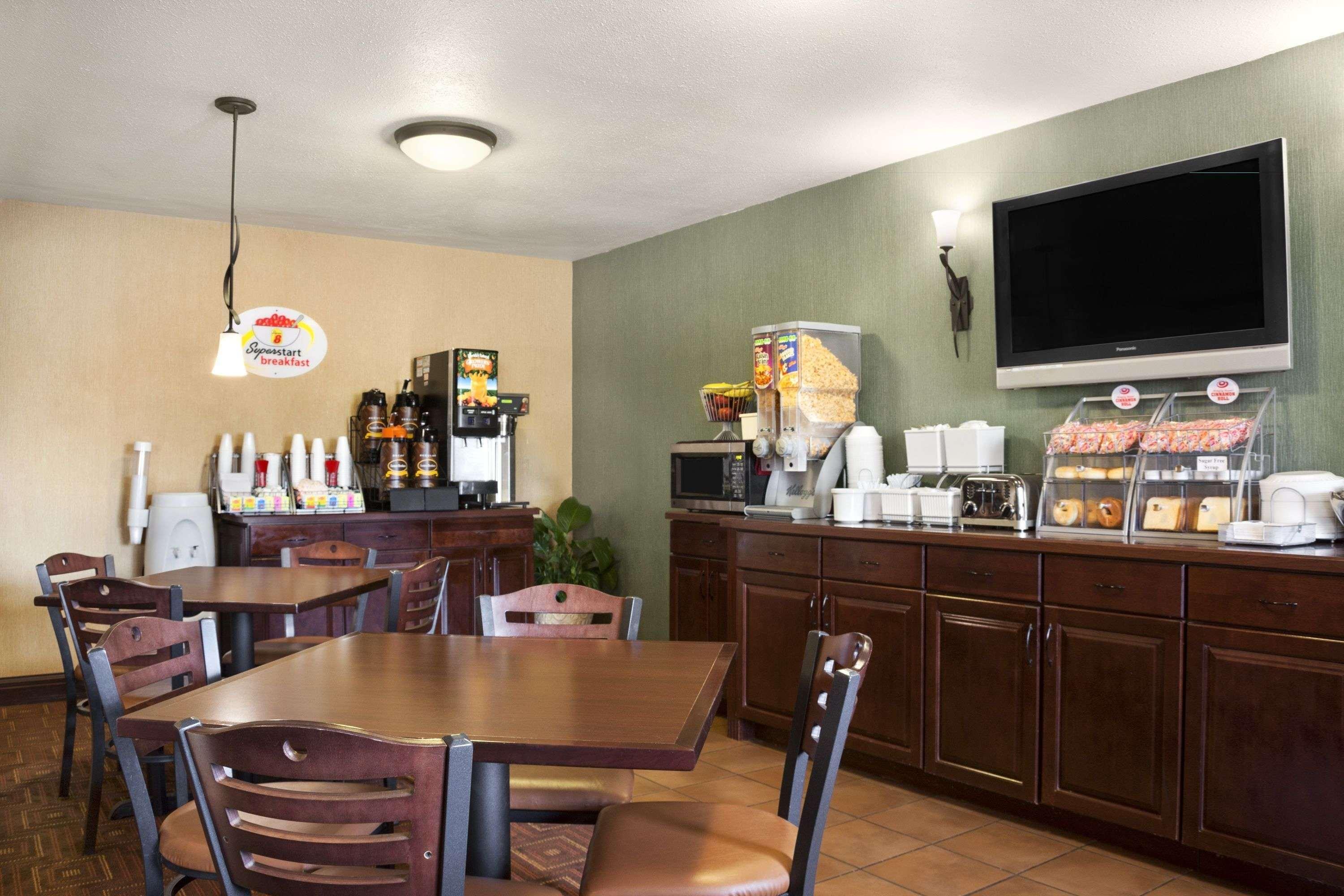 Motel Super 8 By Wyndham Fairview Heights-St. Louis Exteriér fotografie
